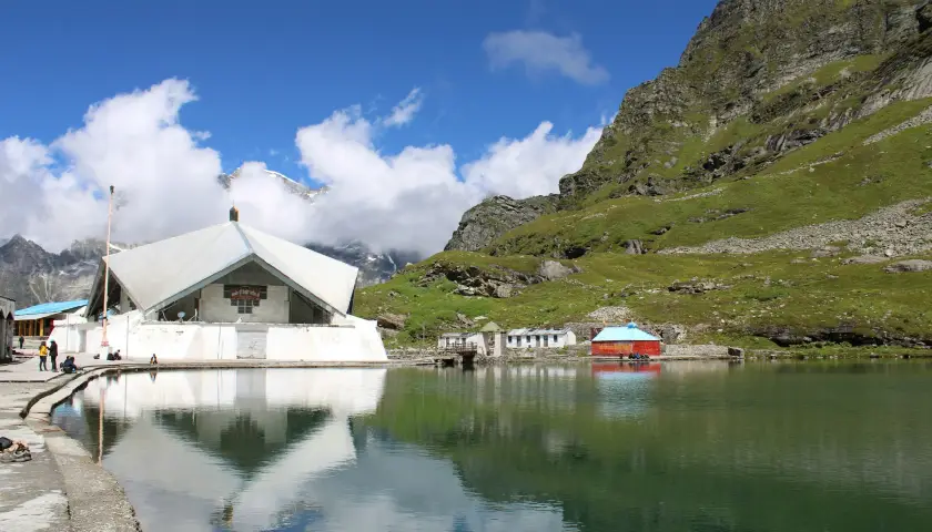 hemkund-sahib-trek-with-valley-of-flowers