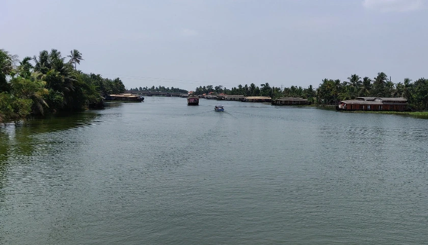 discover-kerala-god-s-own-country